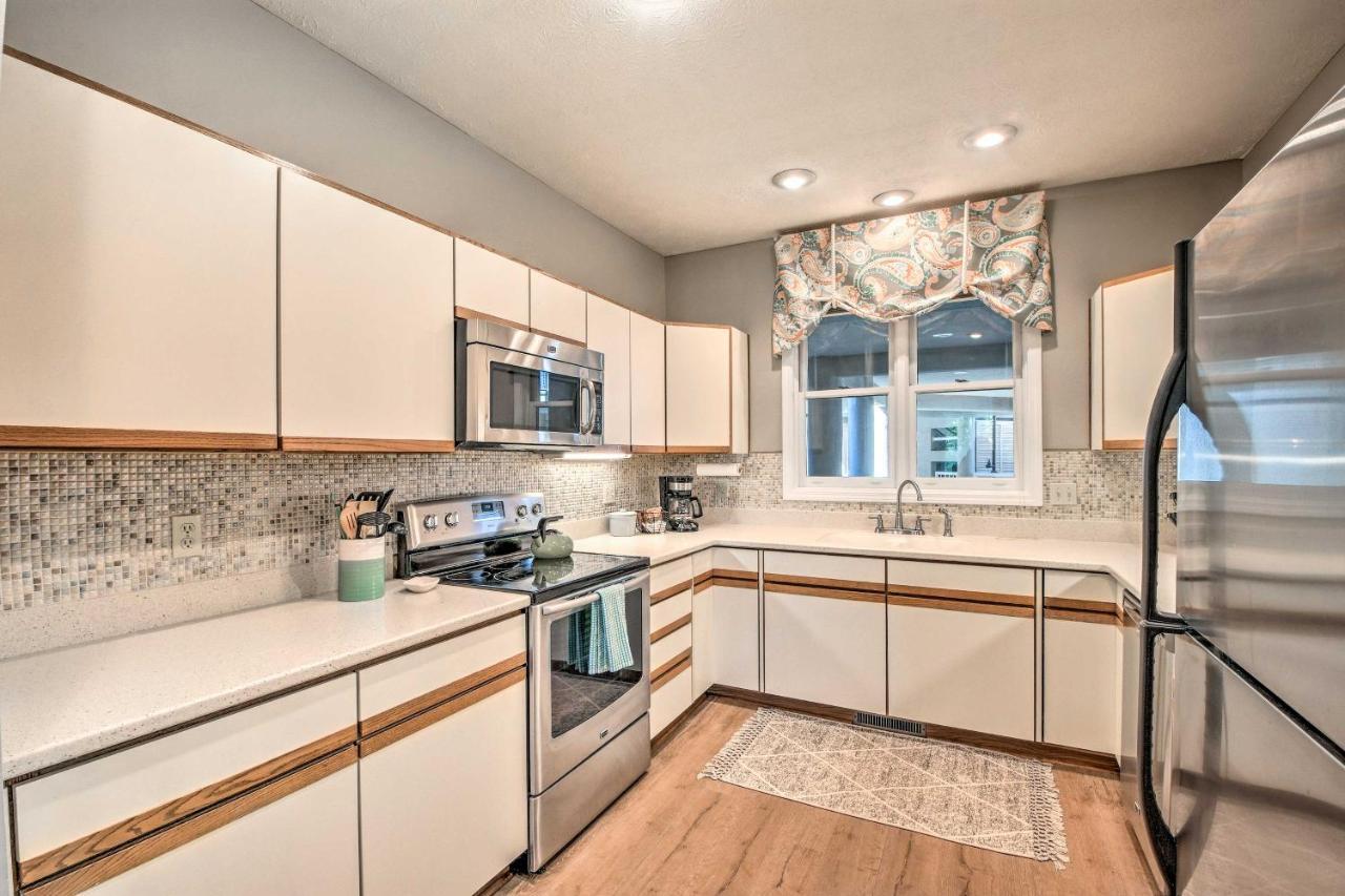 Lake Keowee Condo With Views And Pools And Marina! Salem エクステリア 写真